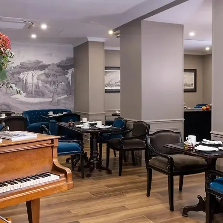 Hotel Pavillon Monceau Paris
