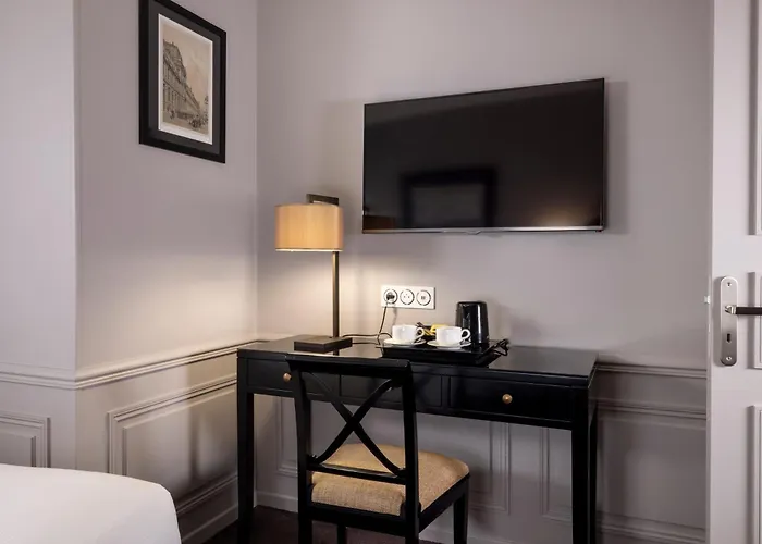 Hotel Pavillon Monceau By Happyculture 4*