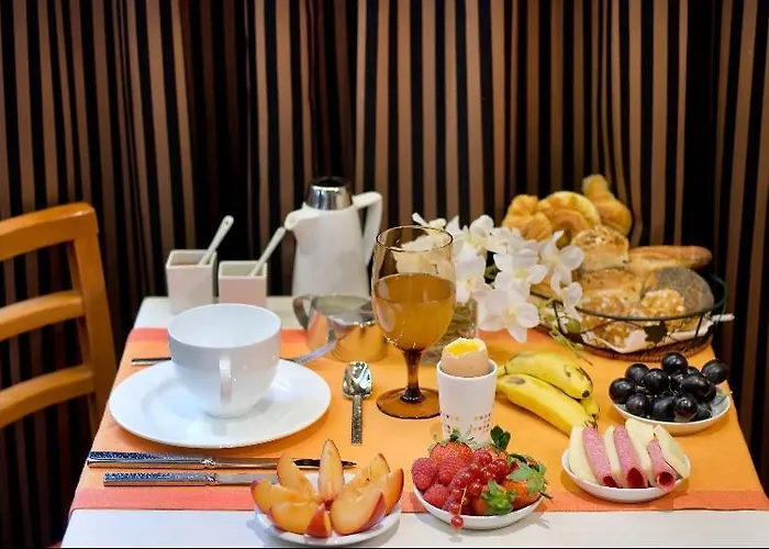 Pavillon Monceau By Happyculture