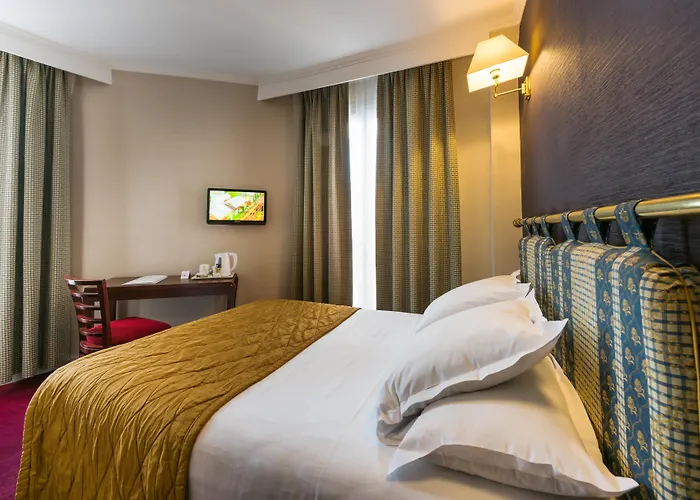 Pavillon Monceau By Happyculture 4* Paris