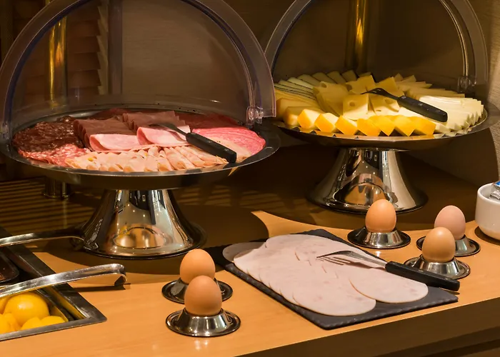 Pavillon Monceau By Happyculture Hotel Paris