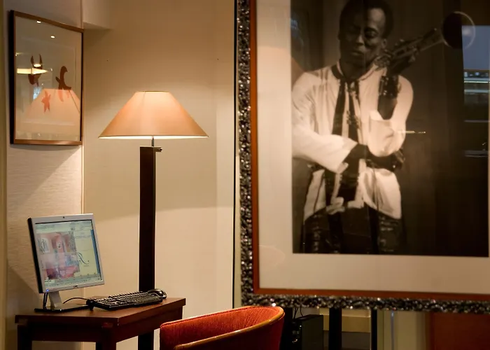 Hotel Pavillon Monceau By Happyculture Paris