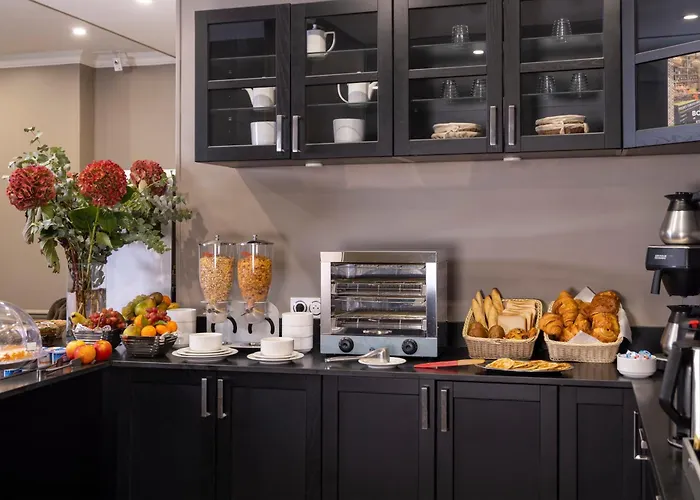 Pavillon Monceau By Happyculture Paris