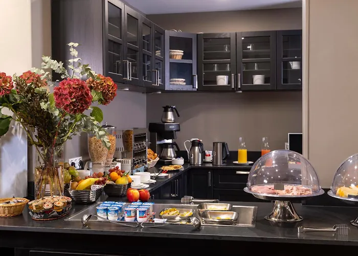 Hotel Pavillon Monceau By Happyculture Paris