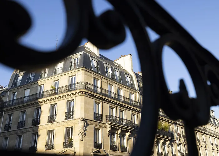 Pavillon Monceau By Happyculture Paris