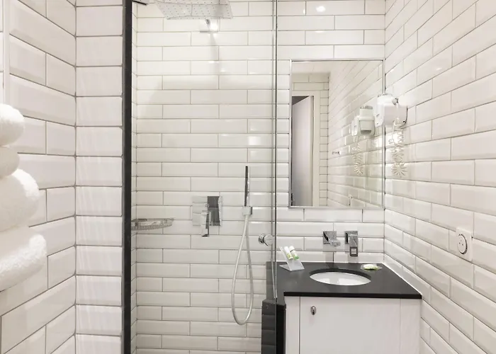 Pavillon Monceau By Happyculture