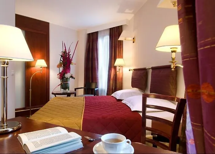 Hotel Pavillon Monceau By Happyculture 4*