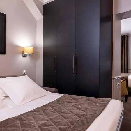 Pavillon Monceau Hotel 4*